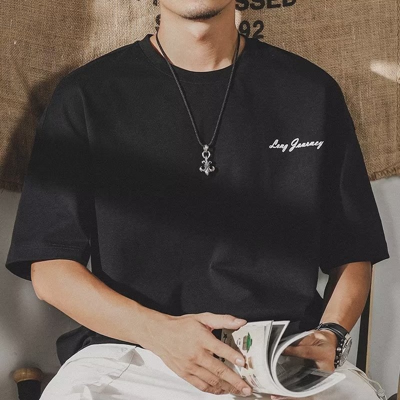 (จัดส่งตลอด 24 ชั่วโมง)Fanfei【COTTON 100%】 เสื้อยืดชาย ผ้าฝ้าย ทรงหลวม ไม่เป็นขุย ไม่หด ไม่ต้องรีด