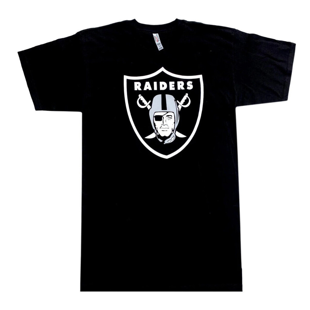 เสื้อ Oakland Raiders. มีจําหน่ายในสันทนาการเพื่อนผู้ชายคอกลมใหม่