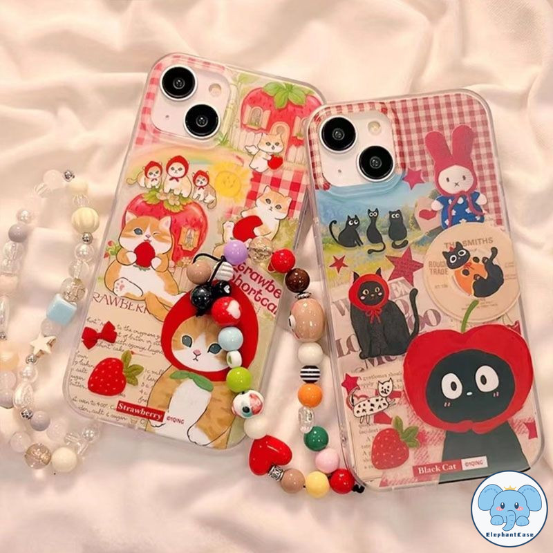 เคสแมวดำสตอเบอร์รี่ เข้ากันได้กับ เคสไอโฟน 16 11 13 15 Pro Max 12 14 Pro Max 7 8 14 15 Plus XR XS X Max SE ปกสร้อยข้อมือ
