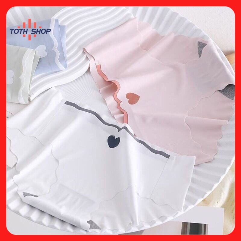 กางเกงใน กางเกงผู้หญิง ไร้ขอบ ผ้านิ่ม ตรงกลางเป็นรูปหัวใจน่ารักใส่สบาย *ไม่มีการเก็บขอบขา*ไร้ขอบ แต่งขอบหยักสีทูโทน