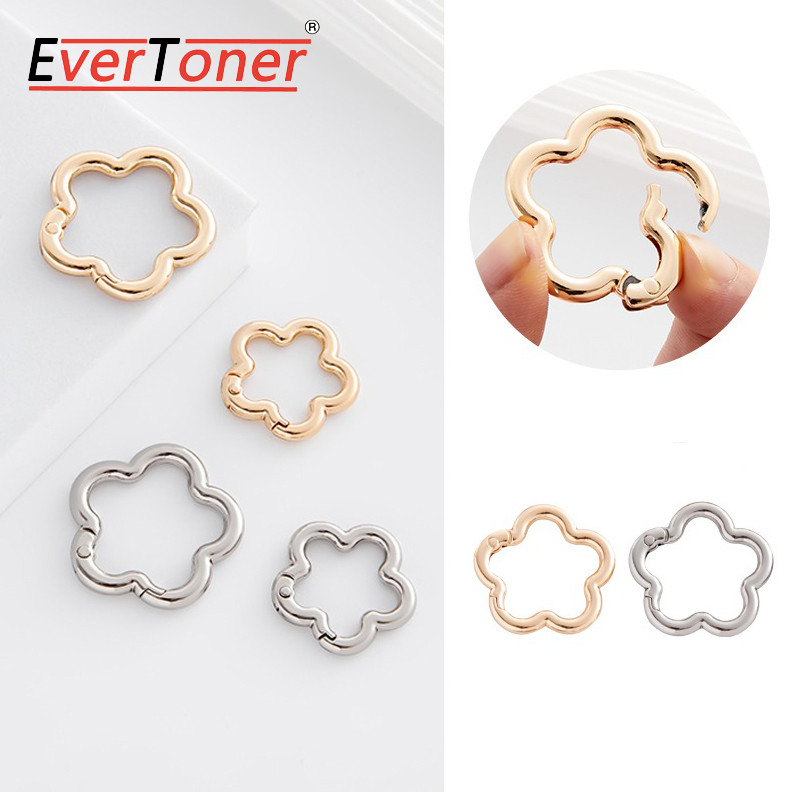 EverToner 2 ชิ้นรูปดอกไม้ Carabiner Hook แหวนพวงกุญแจ Keyrings Hook DIY เครื่องประดับทําอุปกรณ์ Connector Buckles อุปกรณ์เสริม