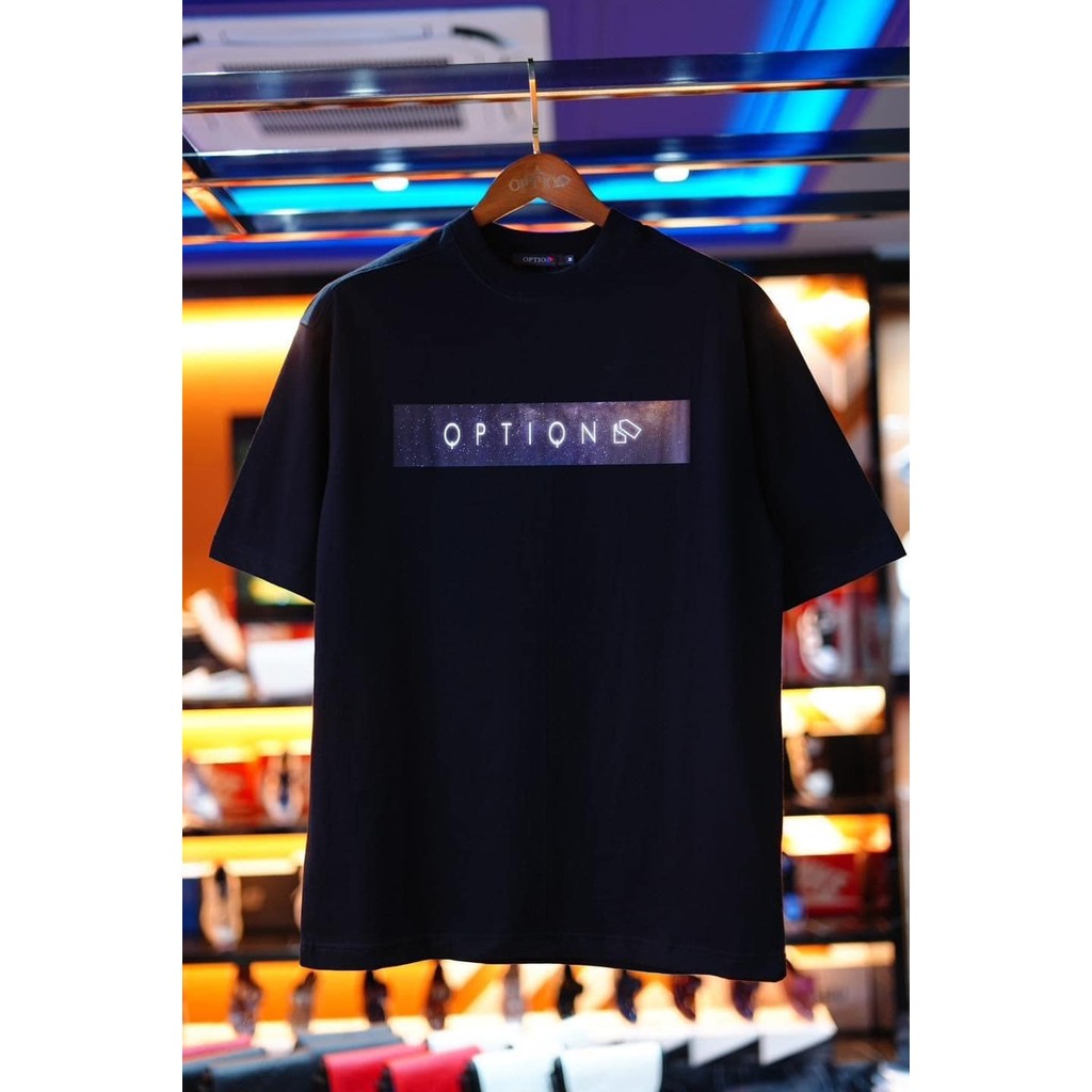 เสื้อยืด เสื้อ OPTION เสื้อยืดพิมพ์ลาย สีดำและสีขาวสองสี เสื้อยืดพิมพ์ option S-5XL