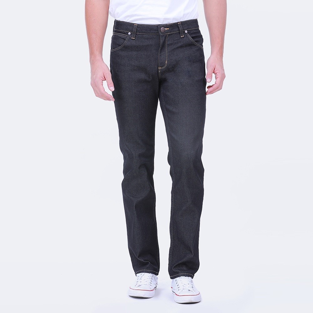 WRANGLER กางเกงยีนส์เอวกลางทรงตรง GREENSBORO รุ่น WR WR 15Q36R สียีนส์