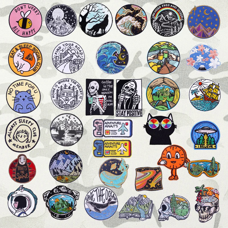 Outdoor Bag Badge Camping Collection Skull Landscape Badge Alpine River Star Personality Armband DIY