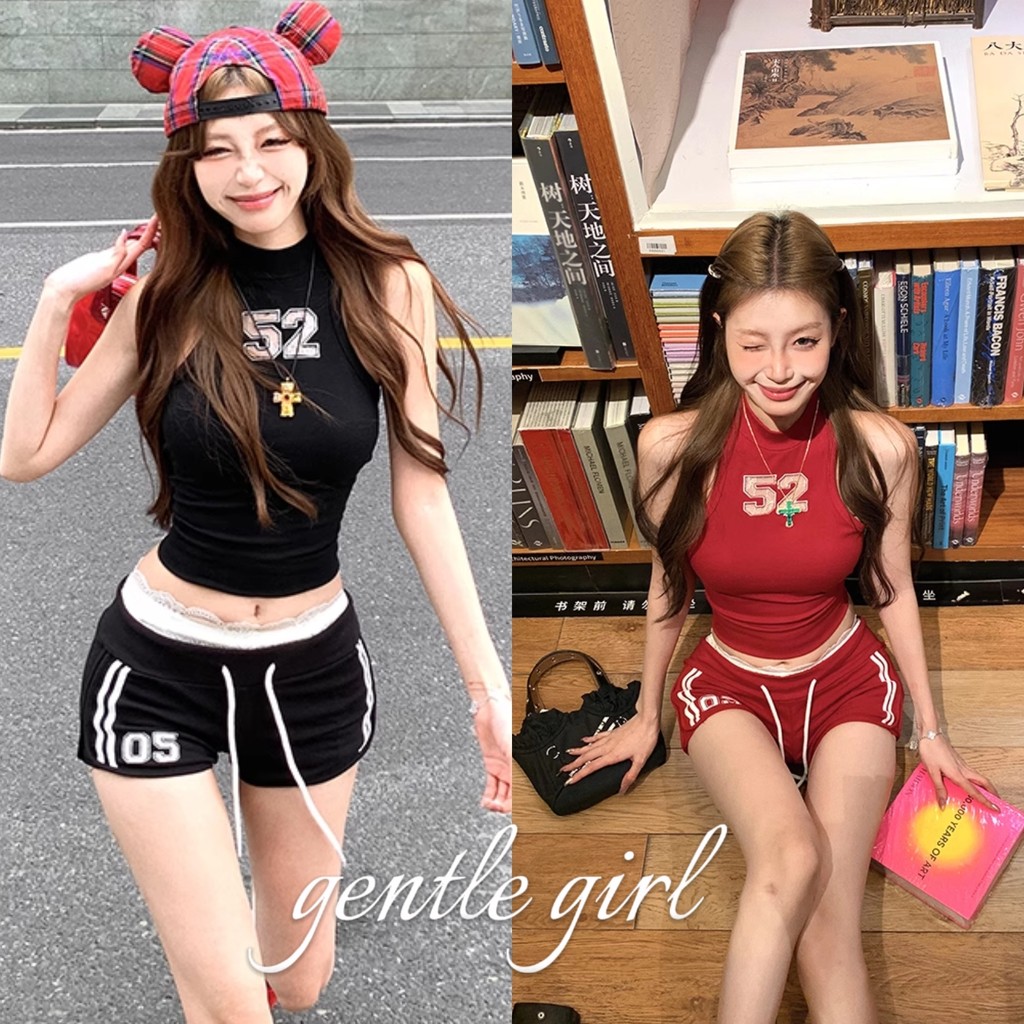 #GG🎀สไตล์อเมริกัน สาวร้อนแรง ชุดสูทฤดูร้อนเสื้อกั๊กสีแดงสไตล์สปอร์ตแขนกุดเสื้อกั๊กกางเกงขาสั้นชุดสูทสองชิ้น สลิมฟิต
