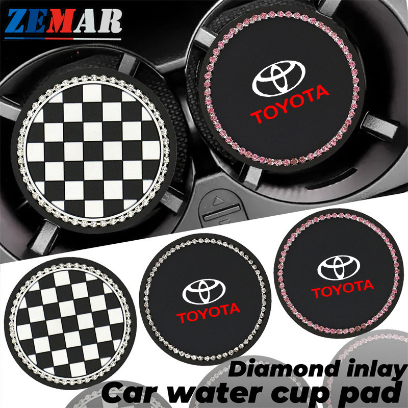 1/2 ชิ้น Toyota รถน้ำถ้วยเสื่อ ที่รองแก้วซิลิโคน แผ่นยางรองแก้วเครื่องดื่ม PVCทรงกลม กันลื่น อุปกรณ์