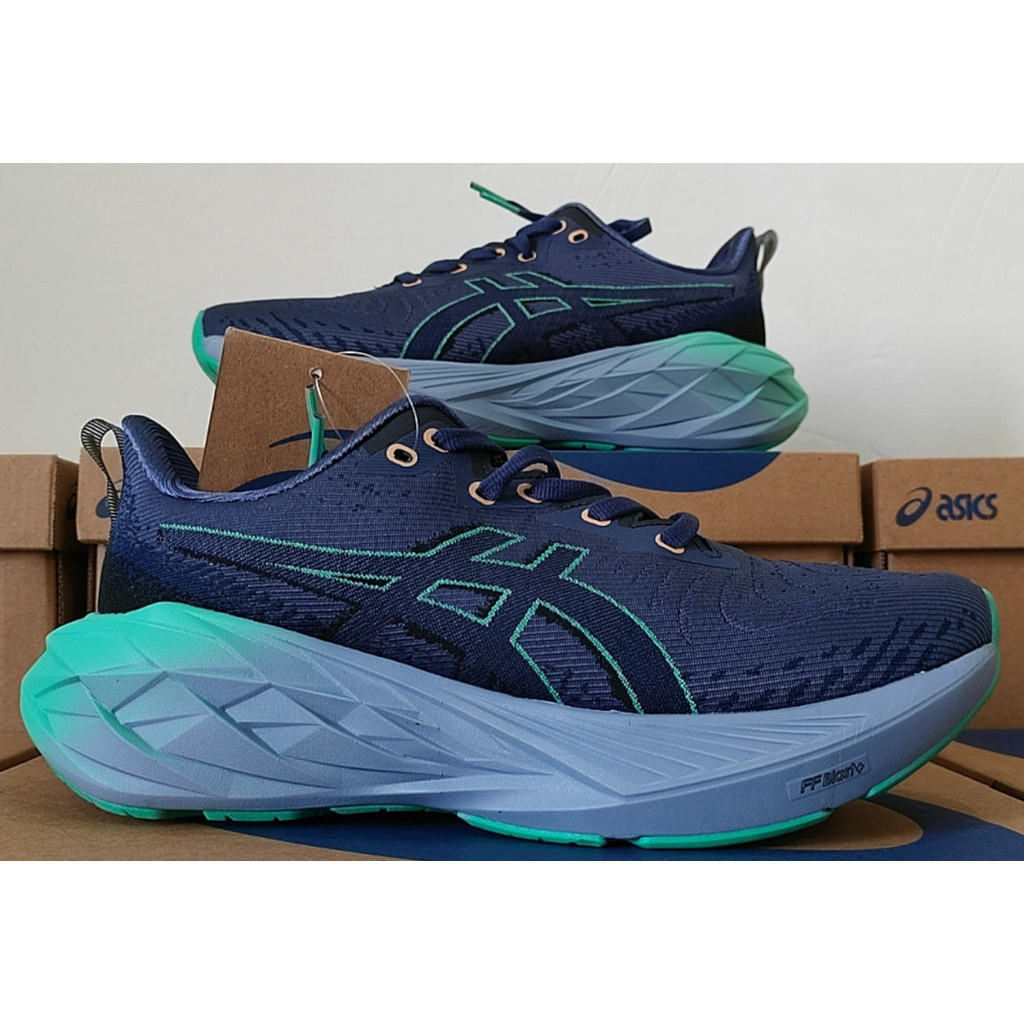 Snrd Asics novablast 4ผู้ชายและผู้หญิงใหม่การดูดซึม shock รองเท้าผ้าใบคู่สไตล์สบายๆย้อนยุคระบายอากาศ