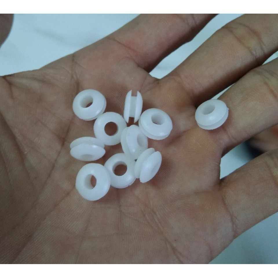 Grommet ถุงยาง 10 ชิ้น