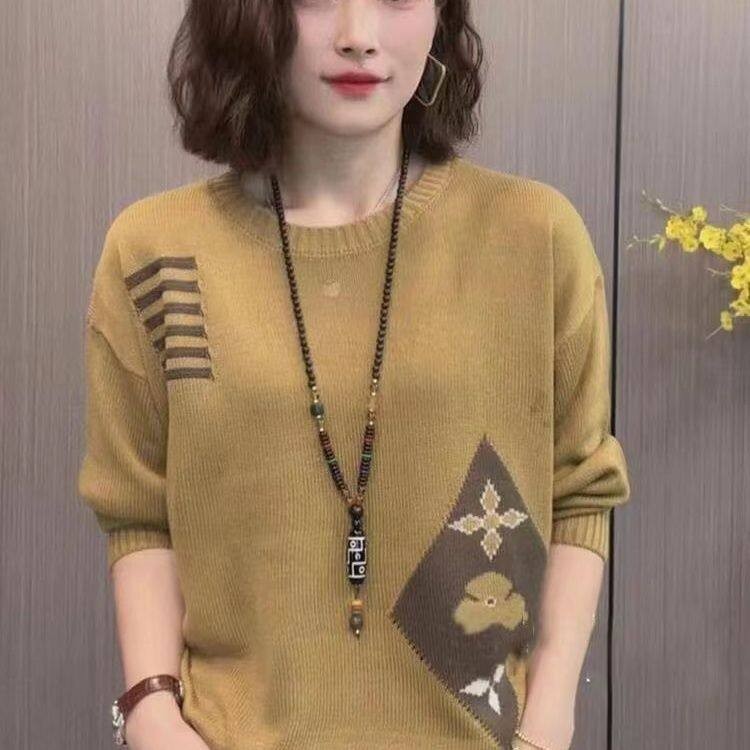 เสื้อถักสำหรับผู้หญิงสไตล์เรโทร ออกแบบมาเพื่อวัยกลางคน ใส่สบายและคล่องตัว