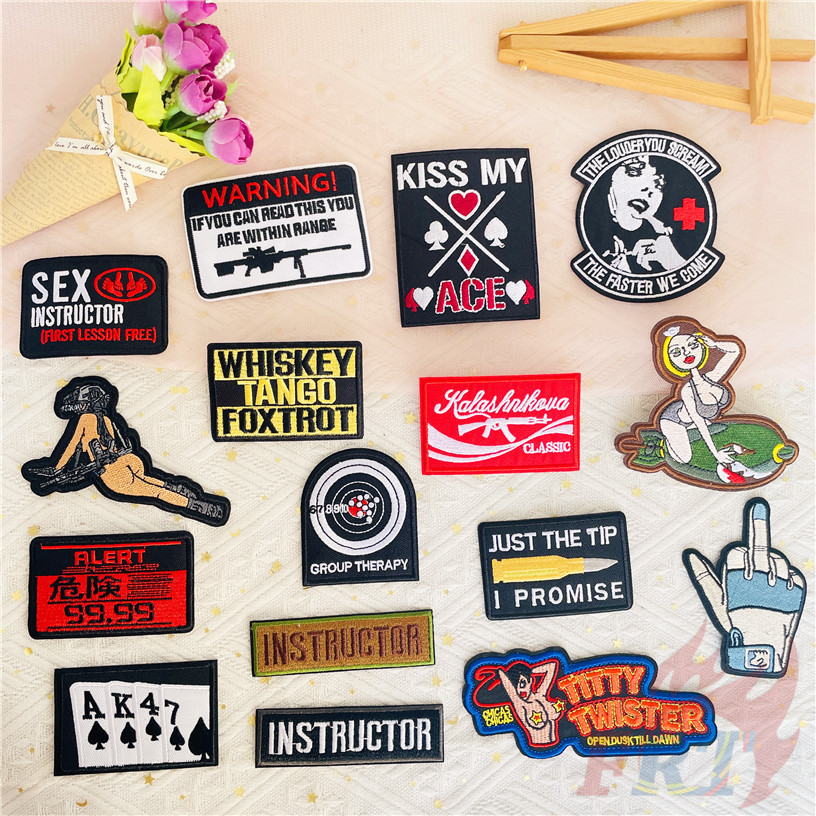 ☸ แผ่นแปะรีดพระเศสภาษาอังกฤษตลก ☸ 1 ชิ้น DIY เหล็กบนเย็บป้ายแพทช์ตกแต่งผ้า