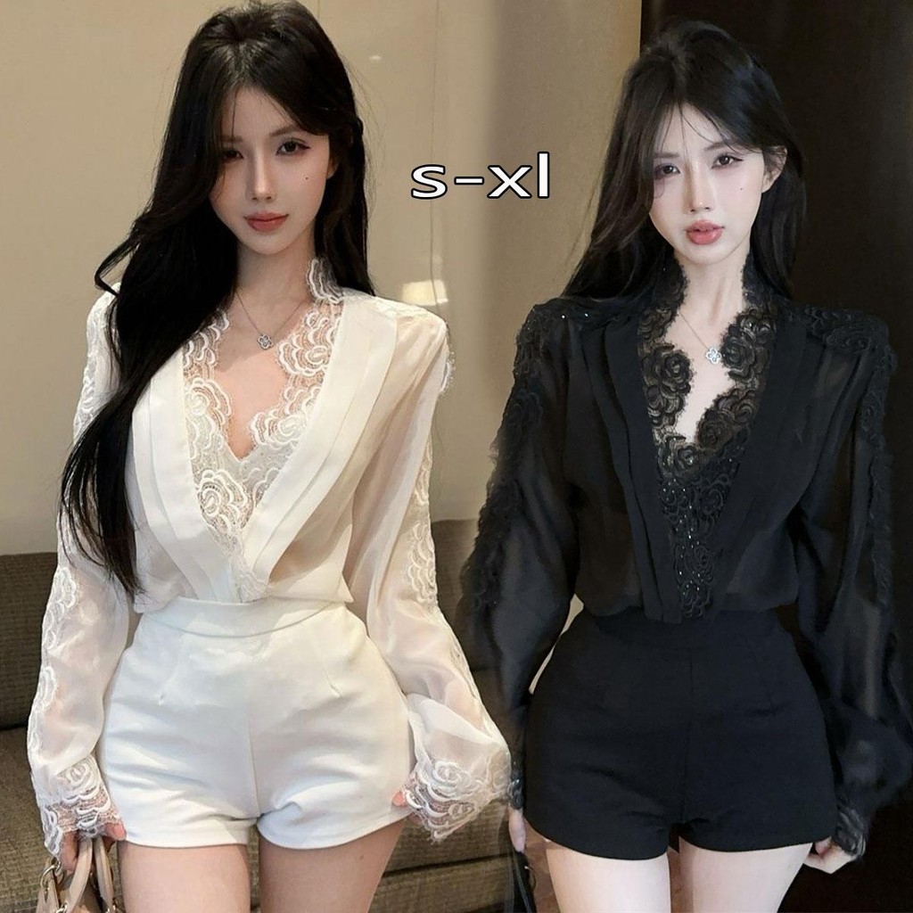 🧡Cuites 🧡99099 พร้อมส่ง เสื้อเบลาส์ ลูกไม้ คอวี สำหรับผู้หญิง ลูกไม้สีขาวโปร่งแสง สีเนื้อเสื้อกระชับสัดส่วน