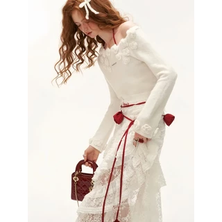 IRIS BOUTIQUE IS2025010305 Rose lace setเสื้อ กระโปรงผู้หญิง เซ็กซี่นิดๆ ใส่ไปเดท