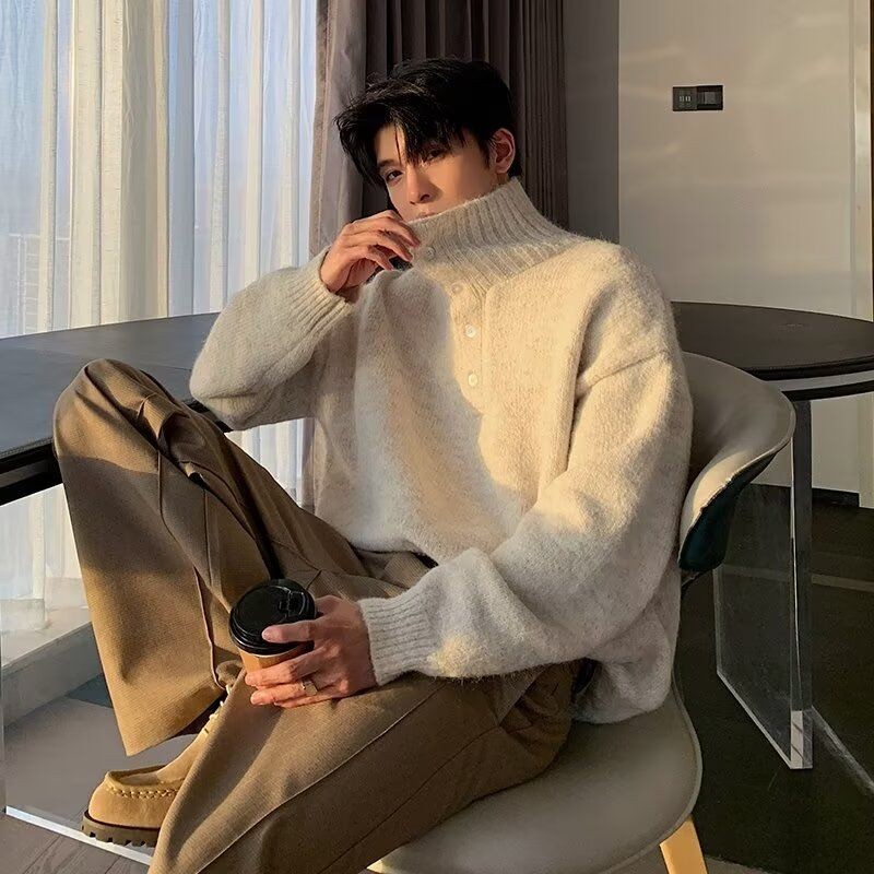 SUIKONE ซุยโคเนะ เสื้อกันหนาวคอเต่าผู้ชายฤดูหนาวสไตล์เกาหลีหลวมสีทึบหนาถักเสื้อกันหนาว — صورة 5