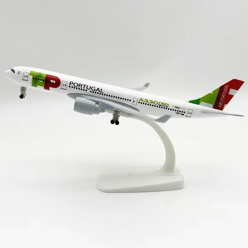 Diecast Airplane Collection 20 ซม.Air Portugal Airlines A330 NEO Airbus พร้อมเรซิน Landing Gear ล้อ