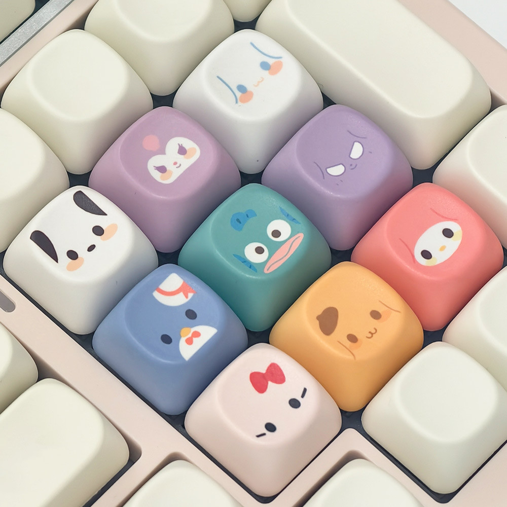 Sanrio Keycaps 9pcs MOA โปรไฟล์ PBT ห้าด้าน Dye Sublimation การ์ตูน Keycaps สร้างสรรค์น่ารัก Hangyodon Pochacco Hello Kitty Kuromi Melody Pochacco Cinnamoroll Keycaps
