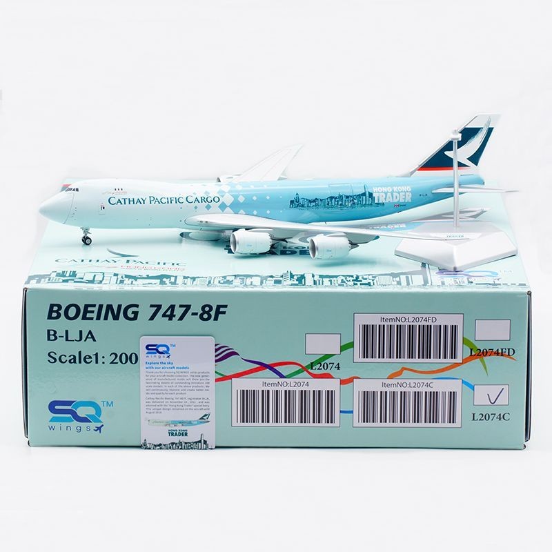 SQ Wings 1: 200 เครื่องบินโลหะผสมรุ่น B747-8F Cathay Pacific Airlines B-LJA Trader รุ่นเปิด