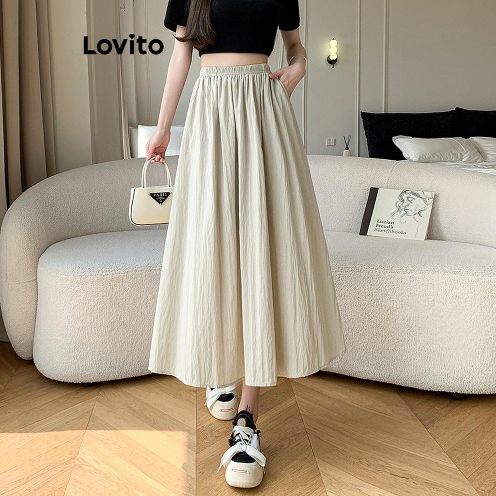 Lovito กระโปรงผู้หญิง เย็บตีเกล็ดหน้า สีพื้น สไตล์ลำลอง LNM63164
