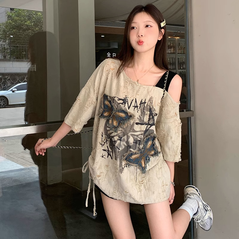 Solovely ผู้หญิง เสื้อขาด ผ้าฝ้าย เสื้อท่อนบน สไตล์เกาหลี เสื้อเปิดไหล่ ผีเสื้อ พิมพ์ลาย ปักลาย เสื้อยืด