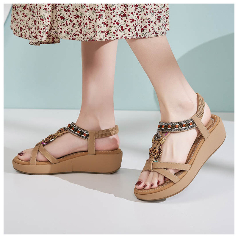 ขนาดใหญ่สไตล์ใหม่ Bohemian Rhinestone Wedge รองเท้าแตะลูกปัด Casual All-Match รองเท้าแตะชายหาดขนาดใหญ่ Wedge รองเท้าผู้หญิง