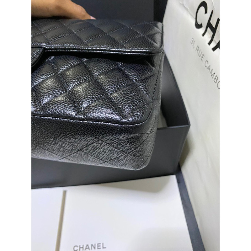 Chanel CLASSIC 10 "Black Caviar Holo 28