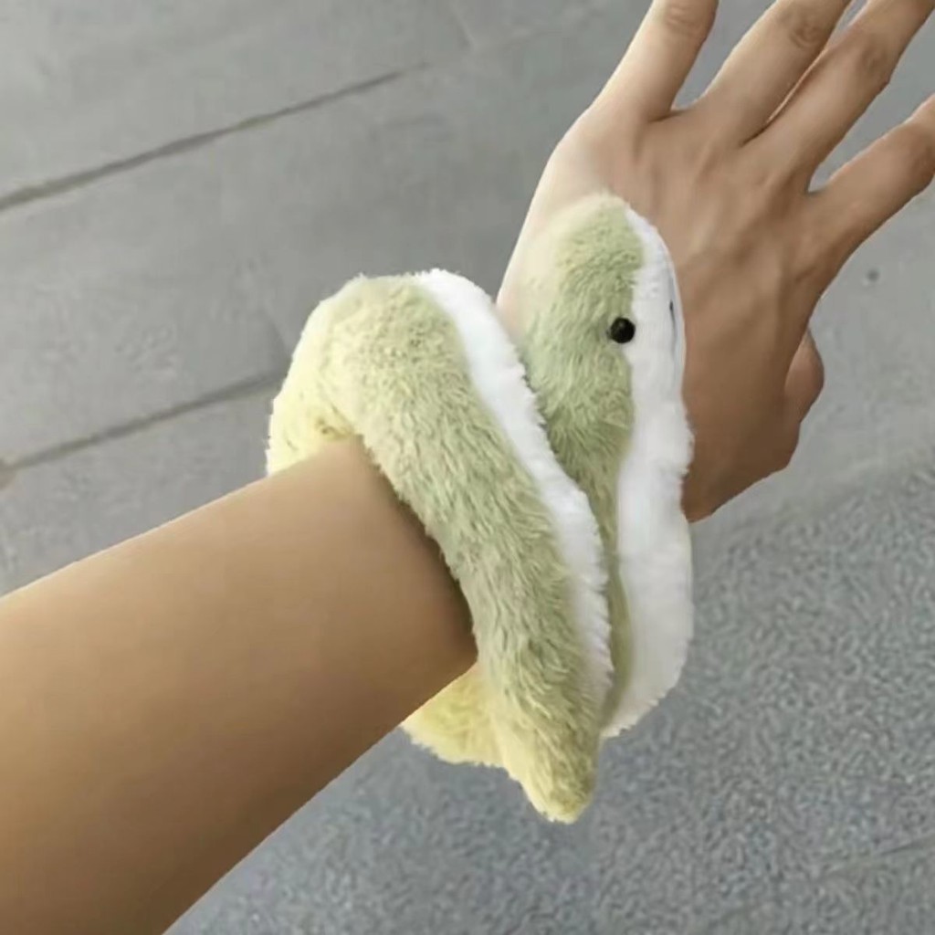 ของเล่นตุ๊กตางู ตุ๊กตาตุ๊กตา ตลก ตุ๊กตาตกแต่งน่ารัก หุ่นมาสคอต