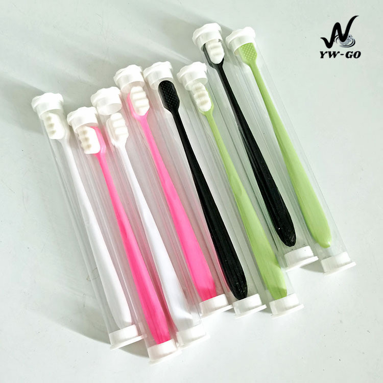 แปรงสีฟันผู้ใหญ่ นุ่มมาก มีกระบอกเก็บแปรง เดินทางสะดวก พกพา G3164