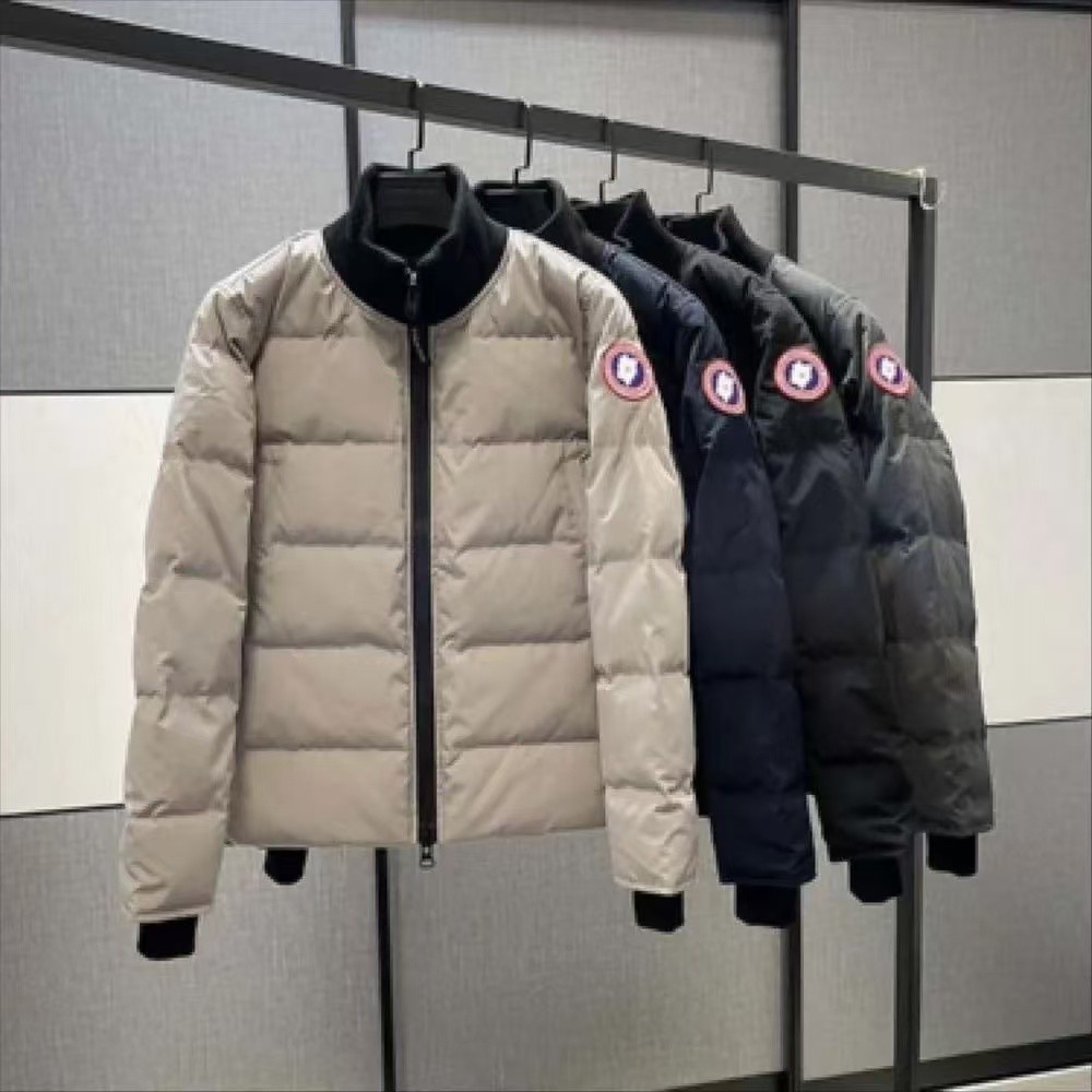 T106 Big goose Canada Outdoor down Jacket Men's and Women's Stand Collar Short Woolford Jacket Solid