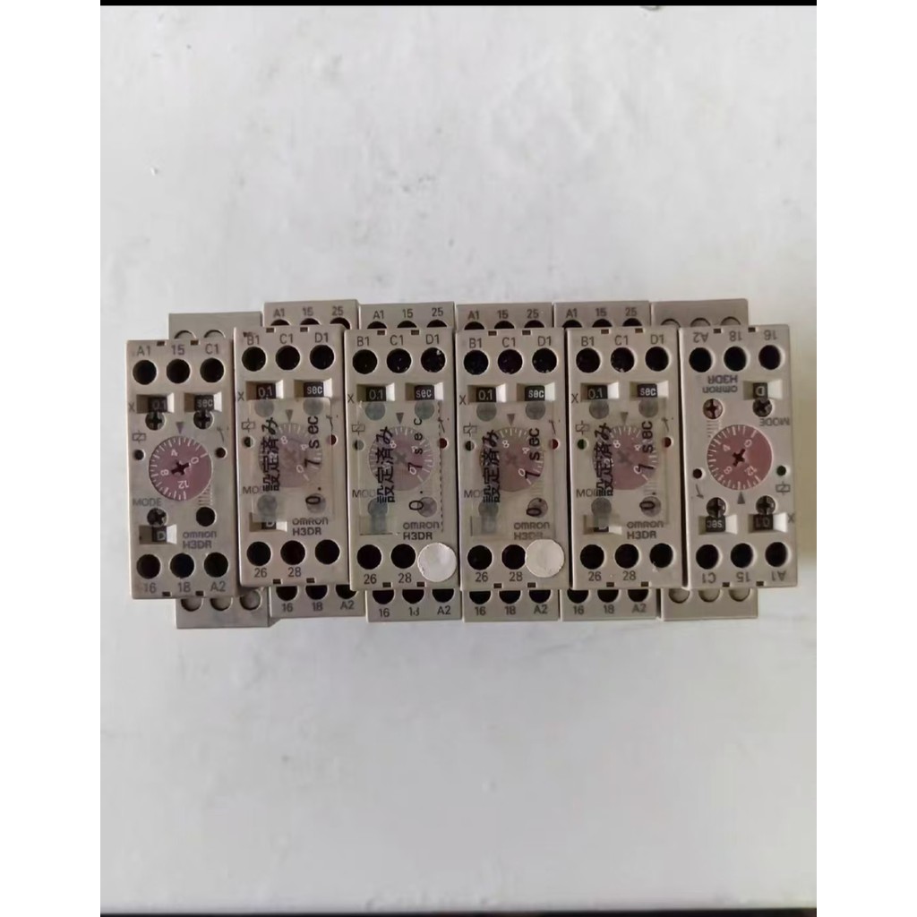 รีเลย์เวลา Omron H3DR-A 24VAC/DC คลังสินค้าพร้อม H3DR-A H3DR-P