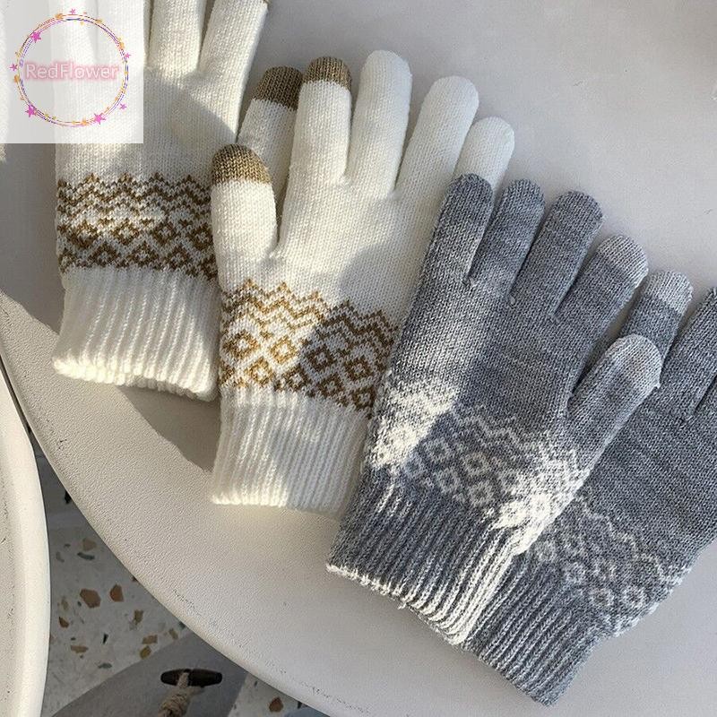 ถุงมือถักสำหรับโทรศัพท์มือถือหน้าจอสัมผัส ป้องกันลมและเก็บความ warmth ในฤดูหนาว ดีไซน์สวยงามเหมือนดอกไม้สีแดง