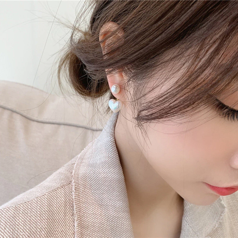Colorfield ต่างหูเข็มเงิน S925 รูปหัวใจ ประดับมุก thumbnail 5
