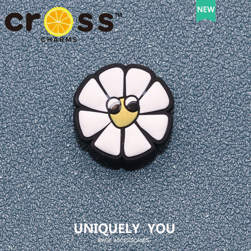JIBBITZ cross charms ตัวติดรองเท้า Rainbow หัวใจผีเสื้อ ตัวติดรองเท้า cross