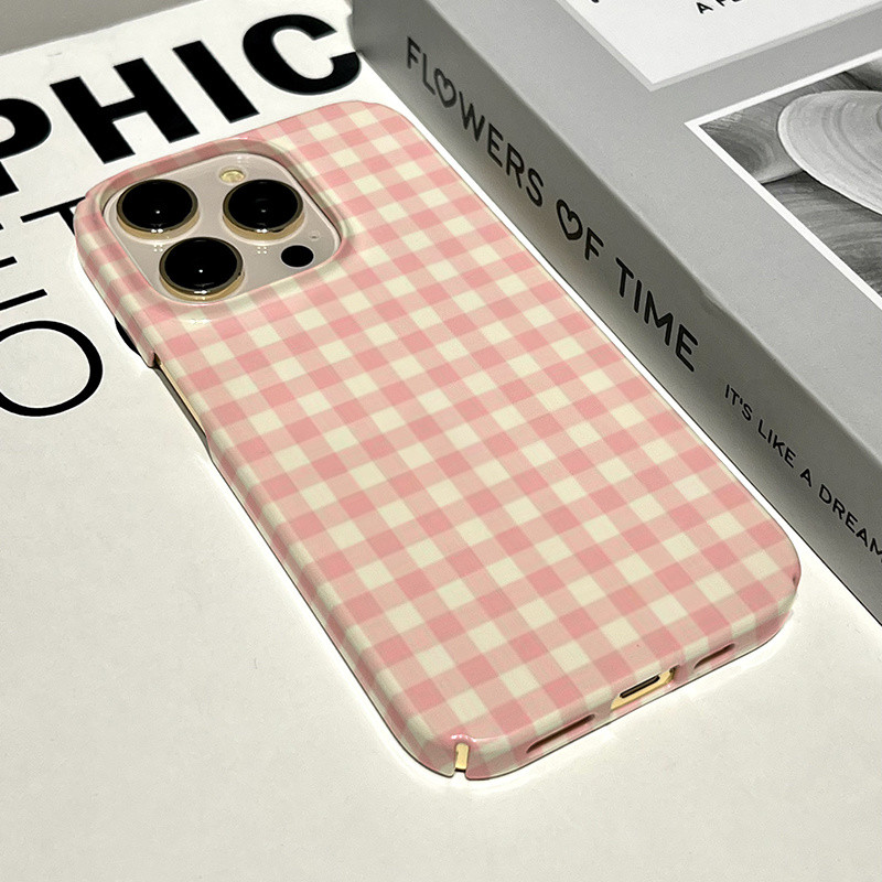 เคสป้องกันลายตารางสีชมพูเรียบง่ายสำหรับ iPhone 12 Pro Max 14 Plus กันฝุ่น XSMAX 16 Pro Max แบบครึ่งปก 7/8 11 Pro Max แบบไม่มีกรอบ 15 Pro เคสแข็ง 13 Pro Max XS เคสโทรศัพท์กันกระแทก 16 PRO 15