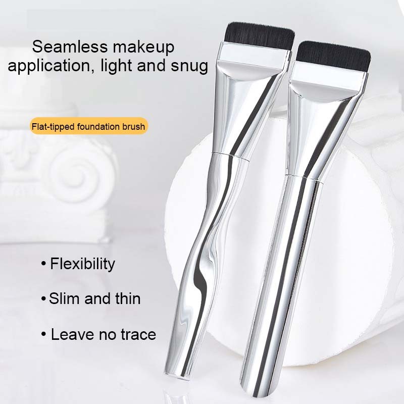 Facial Mask Brush Straight Makeup Brush Flat Head Traceless Light Thin Liquid Foundation Brush