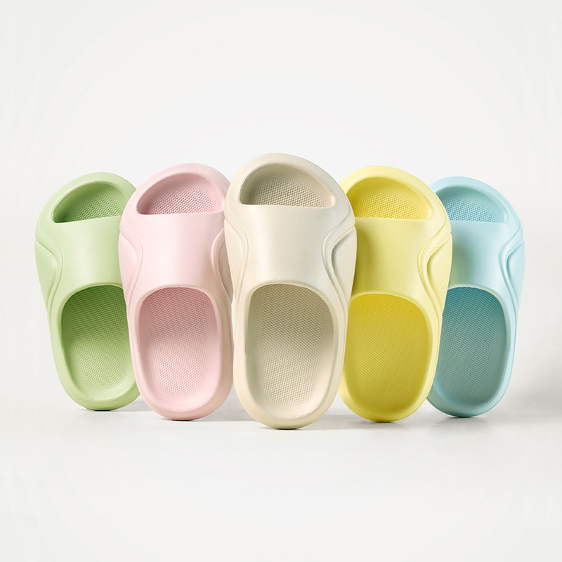 Cheerful Mario รองเท้าแตะหลากสี เด็กผู้หญิงโต กันลื่น วัสดุEVA slipper สีทึบ  ลำลองฤดูร้อน สําหรับเด็กผู้ชาย และเด็กผู้หญิง