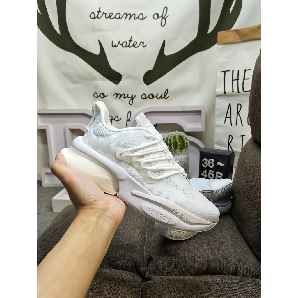 รองเท้าผ้าใบ Adidas alphaboost V1 ของแท้สำหรับผู้ชายและผู้หญิง รองเท้าวิ่ง