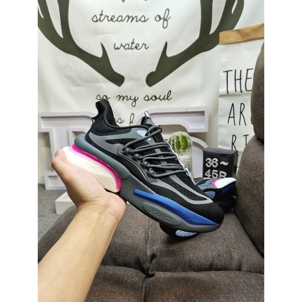 รองเท้าผ้าใบ Adidas alphaboost V1 ของแท้สำหรับผู้ชายและผู้หญิง รองเท้าวิ่ง