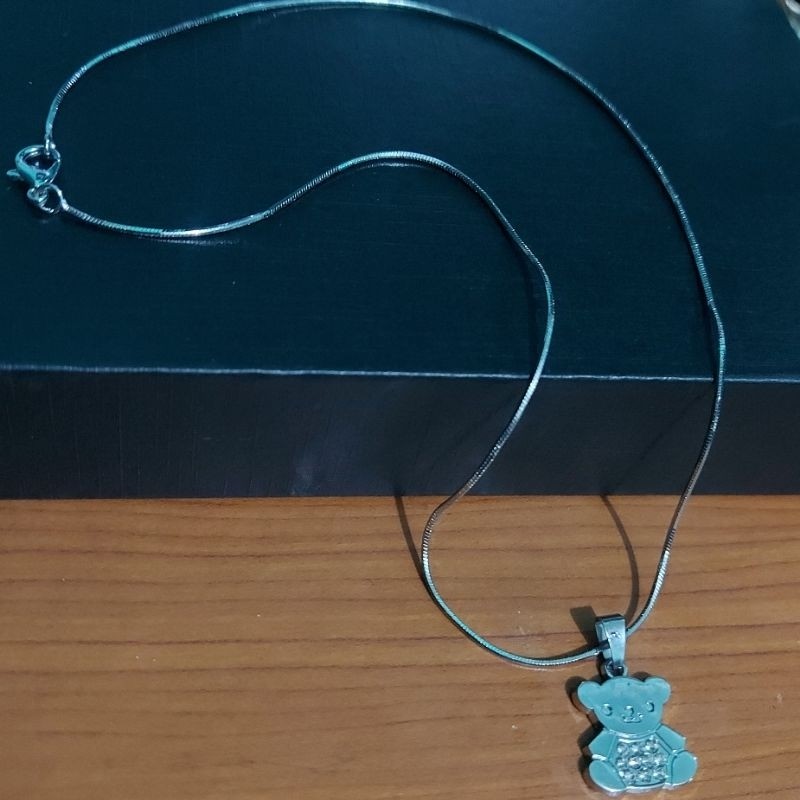 SILVER TEDDY BEAR PENDANT NECKLACE WITH GEM ACCENTS, ANTI-RUST & ANTI-FADE
