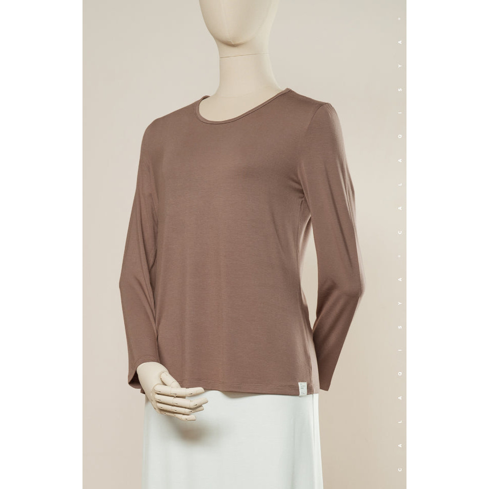 CALAQISYA: ใต้เสื้อสี DEEP TAUPE ลึก