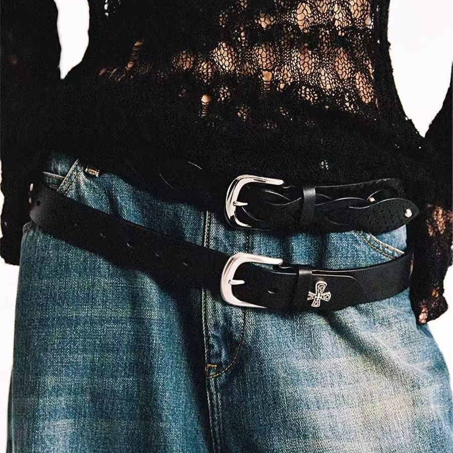 Multi-element Design Black Punk สามมิติภาพนูนโลหะ Tack Anti-Cowhide เข็มขัดเอวตกแต่ง All-Match แฟชั่น