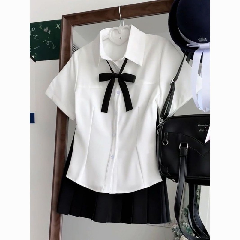 coco-เสื้อสุภาพสตรี เครื่องแบบ JK ประเภทรุ่น Slim Fit หวาน เยาวชน วรรณกรรมและศิลปะ แฟชั่นสบาย ๆ แผนกวัน วิทยาลัย