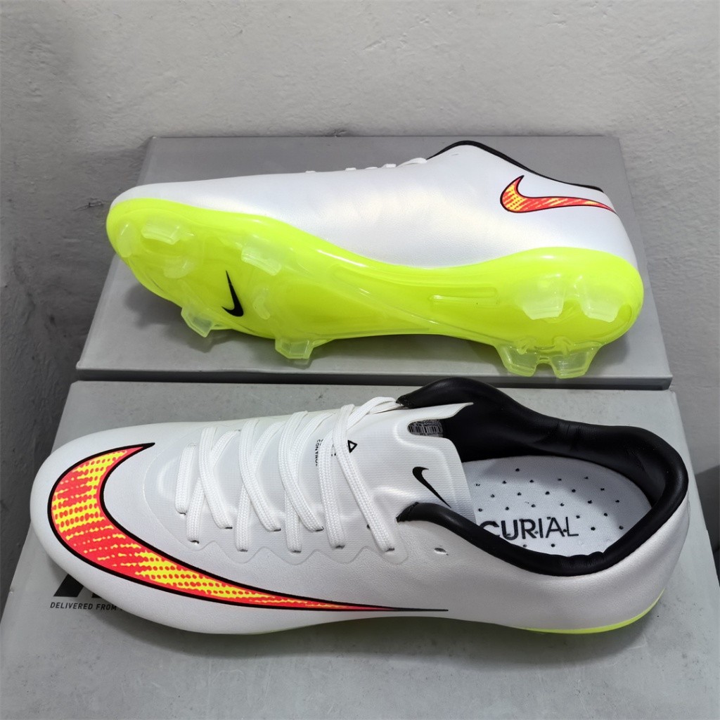 รองเท้าฟุตบอล New 10 Elite FG CR7 training outdoor Football match Shoes รองเท้าผ้าใบผู้ชาย