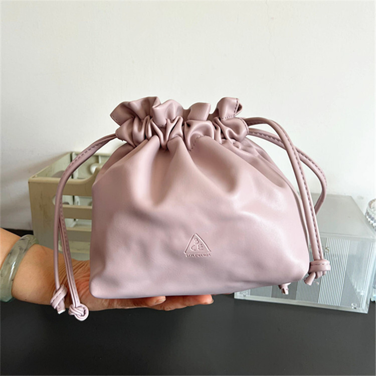 3ce Blue Girl Heart Cloud Bag Simple Classic High-End Travel Cosmetic Bag Storage Bag Drawstring Bag