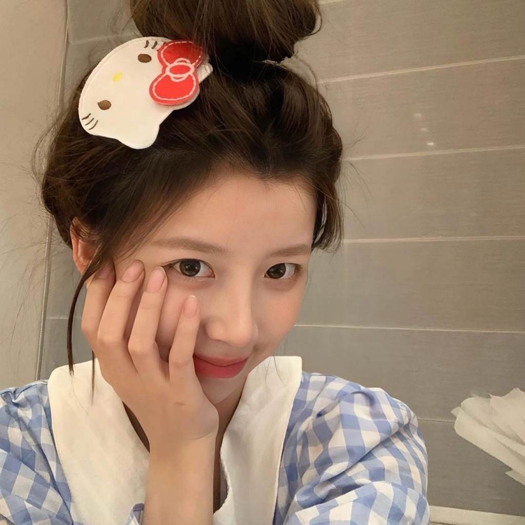 สุดน่ารัก สวัสดี คิตตี้ ผมหัก ตีนตุ๊กแก กิ๊บแต่งหน้าหน้ากากไม่มีรอยต่อสติกเกอร์หน้าม้าสติกเกอร์ผมเหนียวสติกเกอร์ - รูปที่ 3