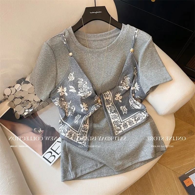เสื้อยืดผู้หญิงแขนสั้น ฤดูร้อน 2025 พร้อมผ้าพันคอสีบล็อกสองชิ้น