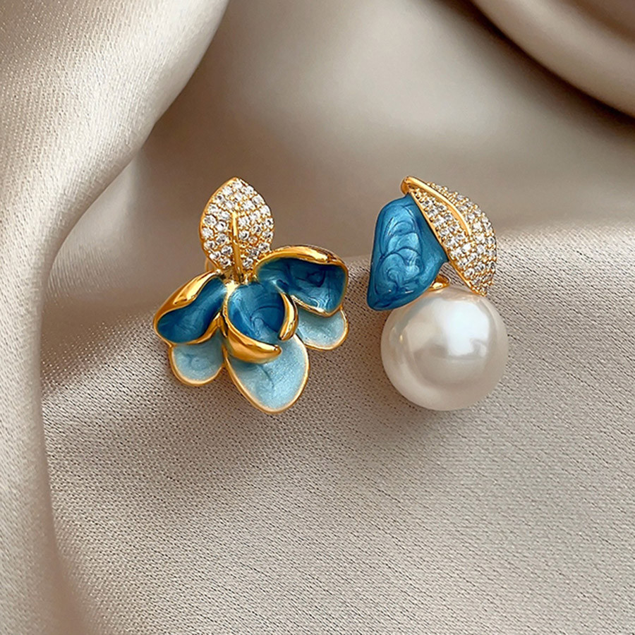 ต่างหูประณีตสไตล์จีนย้อนยุค ตกแต่งด้วยดอกไม้และใบไม้ ออกแบบใหม่ เพิ่มความหรูหรา