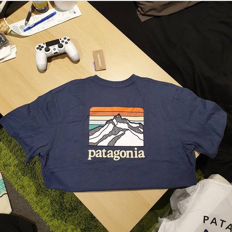 เสื้อยืดผ้าฝ้าย 100% Cool Mountain Peak พิมพ์แผนที่รอบคอดีไซน์ระบายอากาศ สไตล์ลำลอง.Unisex สบายในทุกกิจกรรม