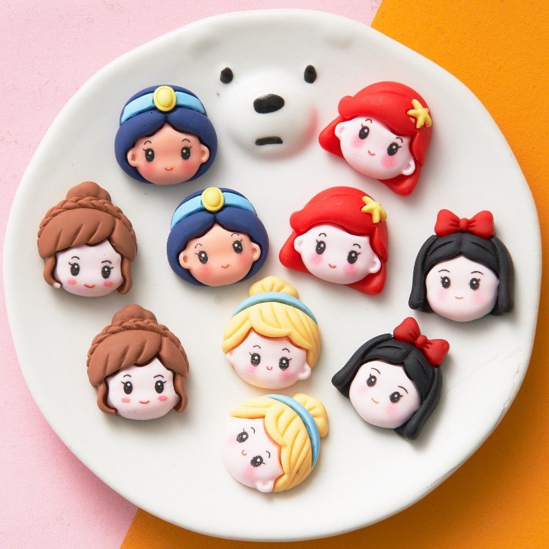 10 ชิ้น/แพ็คการ์ตูนน่ารักสาวหัวเจ้าหญิงเรซิ่น Flatback Cabochon กิ๊บติดผมเคสโทรศัพท์อุปกรณ์เสริม Diy