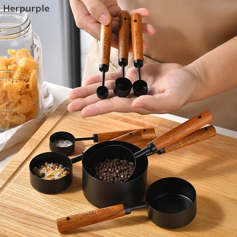Herpurple 4/8 ชิ้นด้ามไม้สแตนเลสถ้วยตวงช้อนเครื่องมืออบกาแฟช้อนตวงชุดบาร์เทนเดอร์ขนาดอุปกรณ์เสริม TH