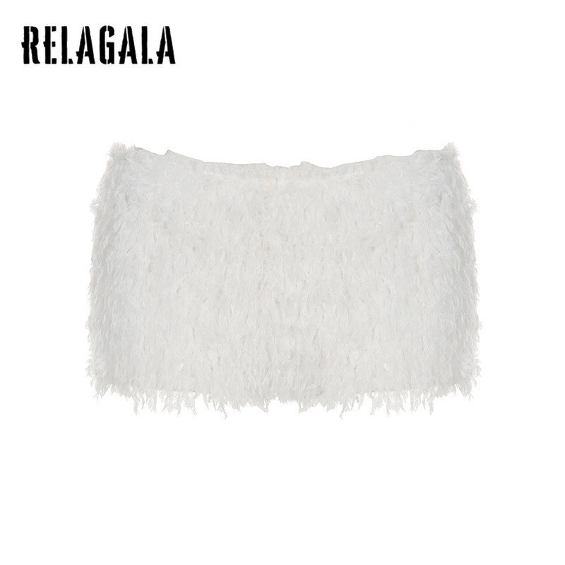 RELAGALA ผู้หญิงแฟชั่นใหม่คริสต์มาสสีทึบ Furry เอวสูง Slim Fit กระโปรงมินิ