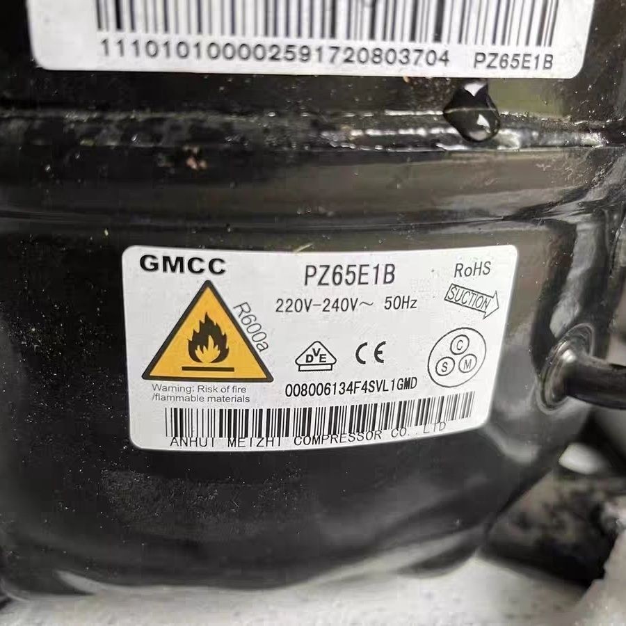 คอมเพรสเซอร์ตู้เย็นใหม่เอี่ยม รุ่น GMCC PZ65E1B PZ59 SZ59 ชิ้นส่วนทดแทนคอมเพรสเซอร์